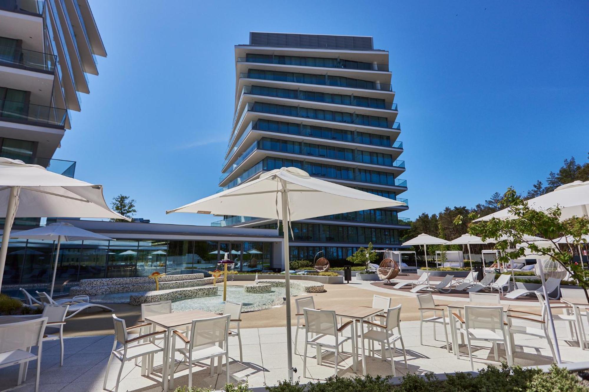 Wave Beachfront Family Apartment Miedzyzdroje Dış mekan fotoğraf