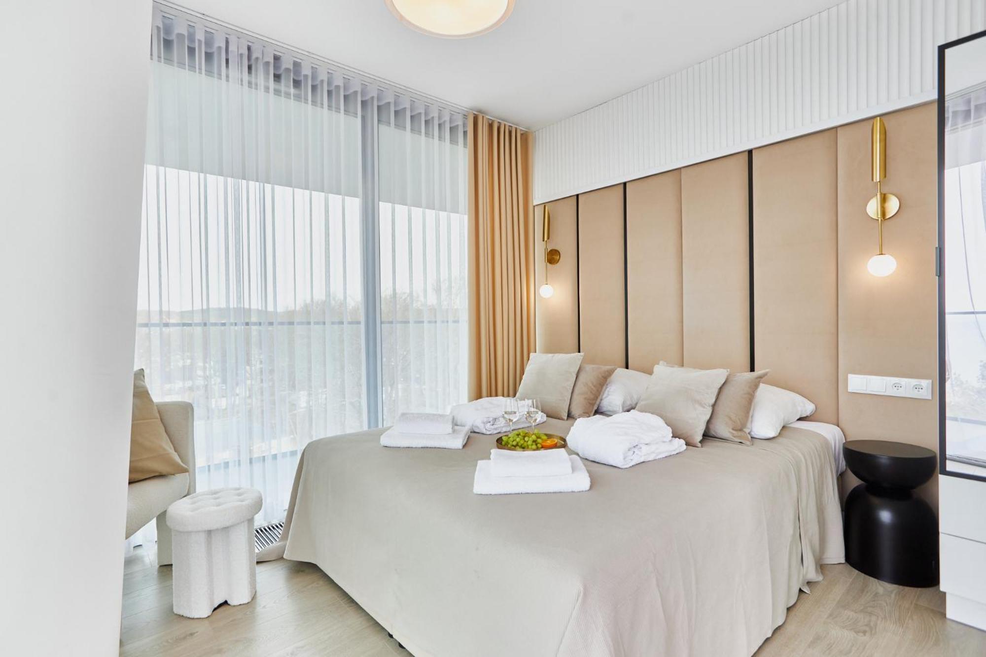 Wave Beachfront Family Apartment Miedzyzdroje Dış mekan fotoğraf