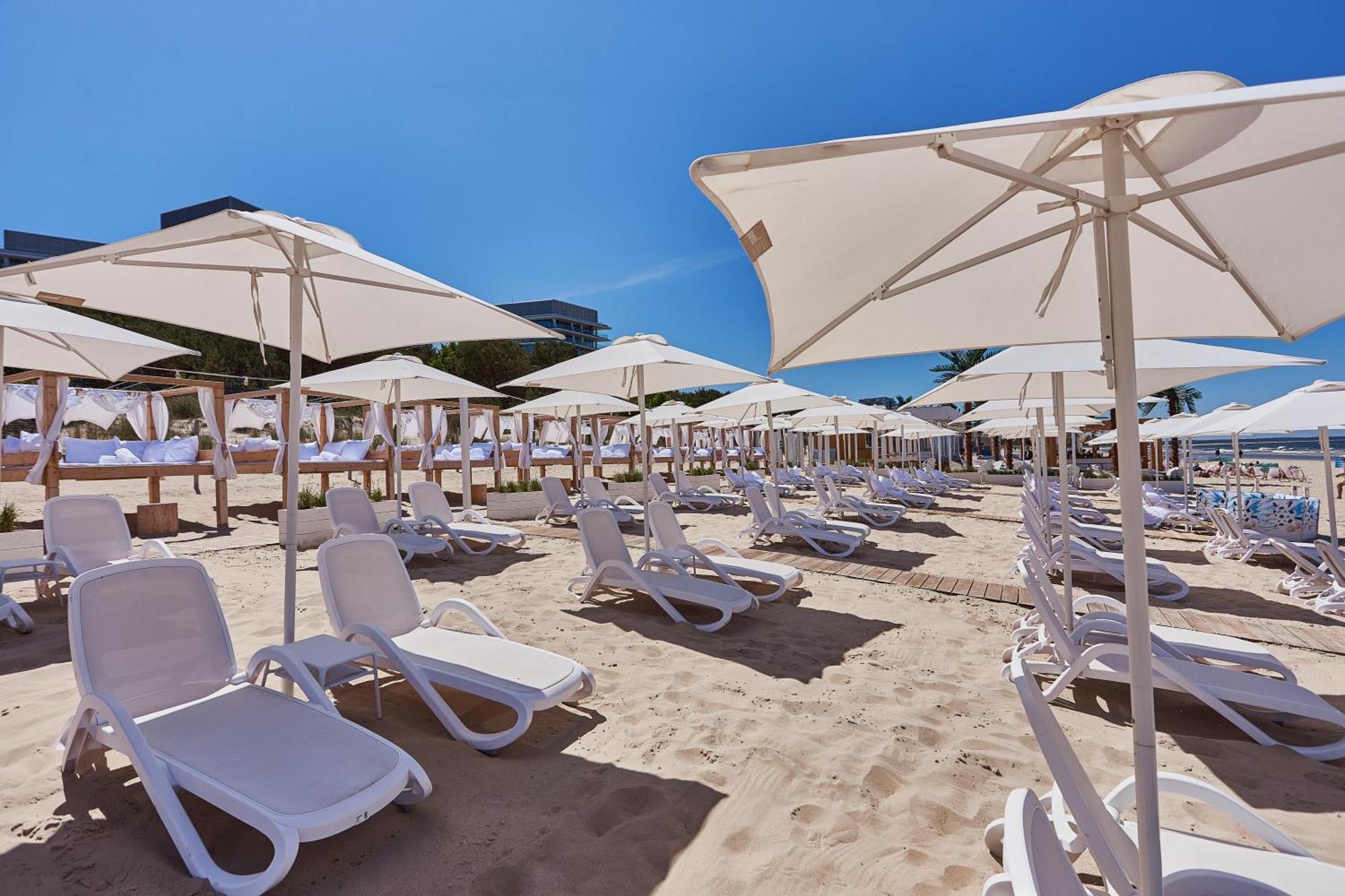 Wave Beachfront Family Apartment Miedzyzdroje Dış mekan fotoğraf