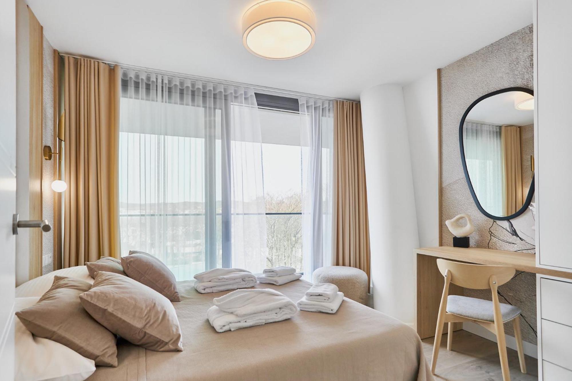 Wave Beachfront Family Apartment Miedzyzdroje Dış mekan fotoğraf